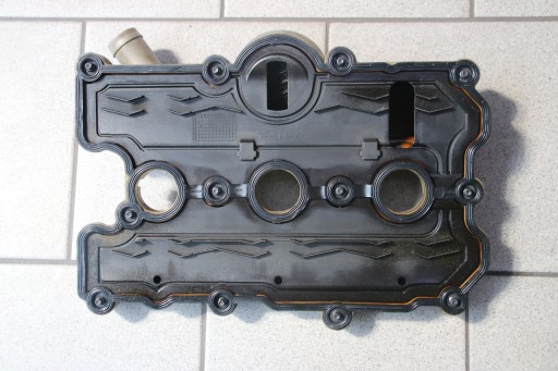 AUDI A4 A6 A8 3,0 TFSI Abdeckung der Ventile 06E103471S