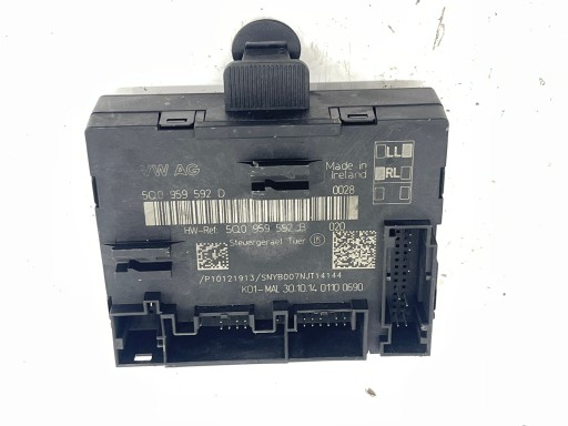 control unit module door right front AUDI A3 8V 5Q0959592B