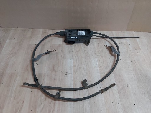 46300-05031 - Toyota AVENSIS T27 модуль ручной тормоз задний