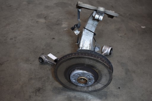 sususpension front front right +disc BMW X7 G06 G05 6876656 6878082 1