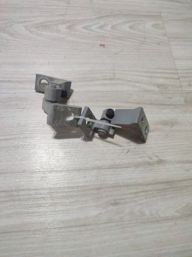 Skoda Scala 2020 front side right hinges door przednich