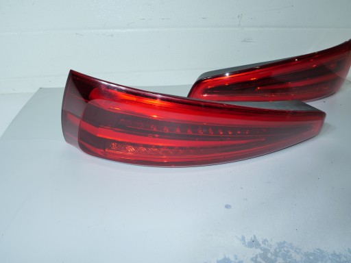 AUDI Q3 8U light right left rear part rear LED 8U0945094A 8U0945093A KOMPLET