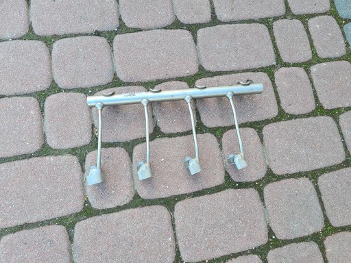 Kraftstoffverteiler Einspritzleiste fuel Opel Astra K 12684252