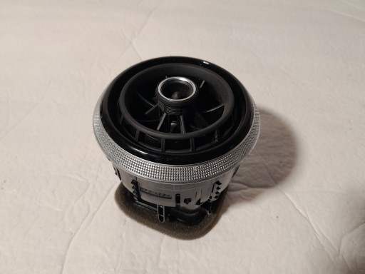 AUDI A3 S3 8V rešetka rešetka ventilacije armature 8V0820901C S1005638C