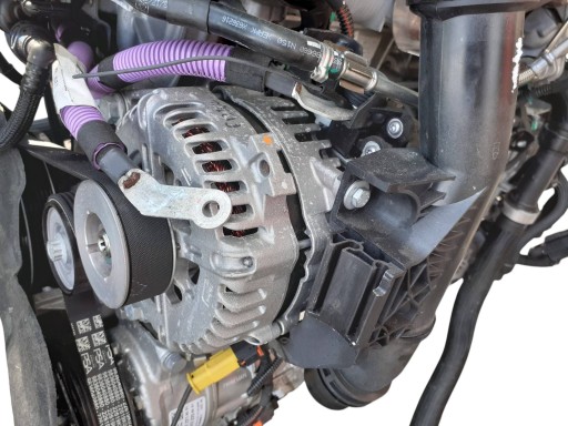 Peugeot 408 ii p54 1.2 thp 2022 генератор 9852039280 hn09 10xrab