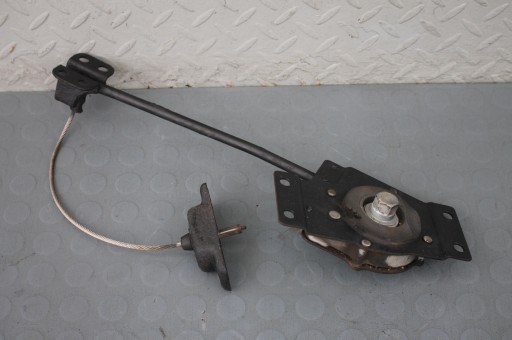 КРЕПЛЕНИЕ ЗАПАСНОГО КОЛЕСА ЛИФТ KIA CARENS IV 13-