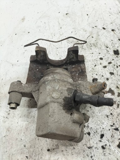 třmen brzdový pravý záď 1.0 ECOBOOST Ford Focus Mk3 (2010-2019)
