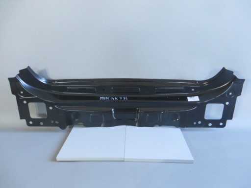 4G5813307 - AUDI A6 C8 4G5 седан задня стінка задній ремінь