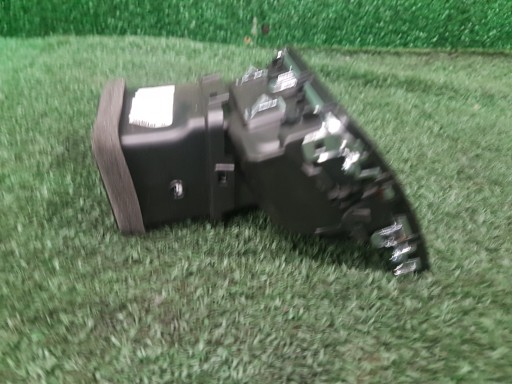 grid air conditioning devices left RENAULT KOLEOS 2 687610315R