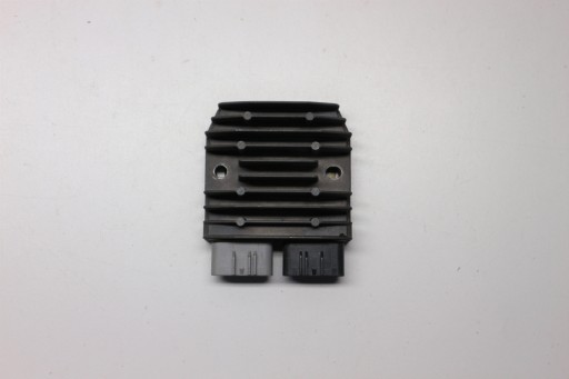 KAWASAKI ZX10R РЕГУЛЯТОР НАПРЯЖЕНИЯ