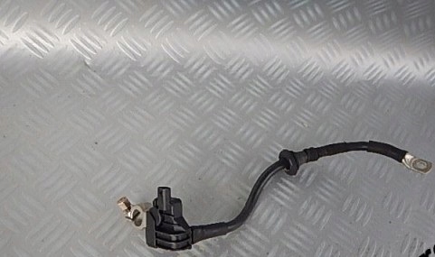 19811981 - Audi q7 06- пиротехнический предохранитель заслонки