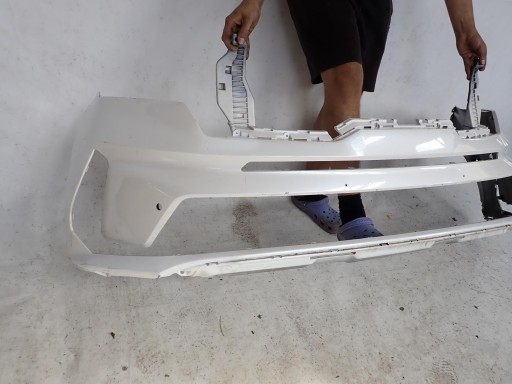 KIA SORENTO IV 4 20-23 bumper front front PDC
