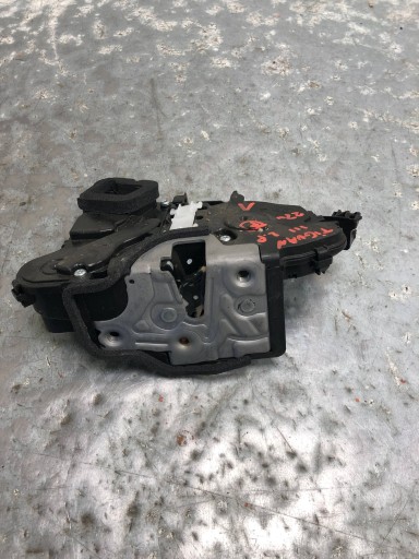 lock door left front VW TIGUAN III 571837015