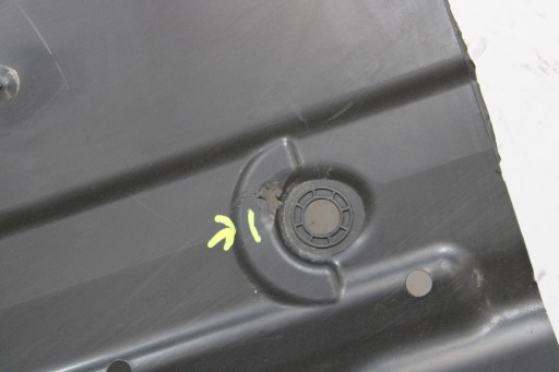 fedél fedél alváz jobb DACIA SANDERO III 3 748141818R
