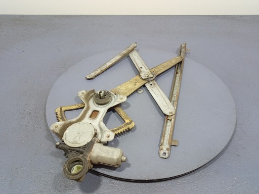 Toyota sienna ii xl20 03- стеклоподъемник передний левый 85720-ae020