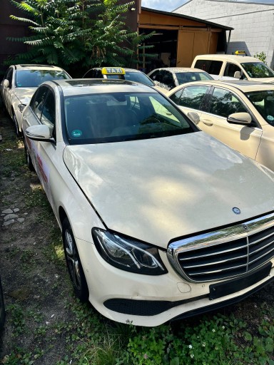 12345 - MERCEDES E 2017 ШЛЯПА БАМПЕР ЗАДНИЕ ФОНАРИ