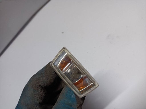 Indicateur de direction w blotniku Opel Astra H 13252455
