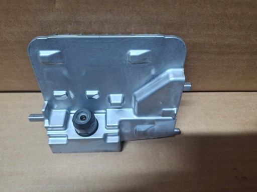 8646C10020 - Toyota c-hr ii 2024 лобовое стекло/передняя камера