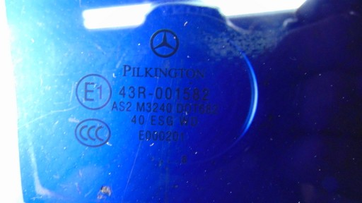 window door right rear part sedan MERCEDES C KLASA W204