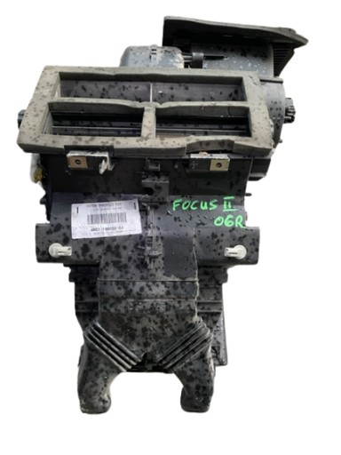 4M51-19B555-GJ - ОБІГРІВАЧ FORD FOCUS II 2006