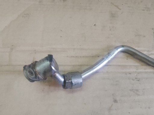 vezetö olaj turbiny Audi A6 C8 05L145771E