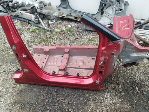 ЧВЕРТЬ ПЕРЕДНЯ ПРАВА ПЕРЕДНЯ РАМА RENAULT CAPTUR II