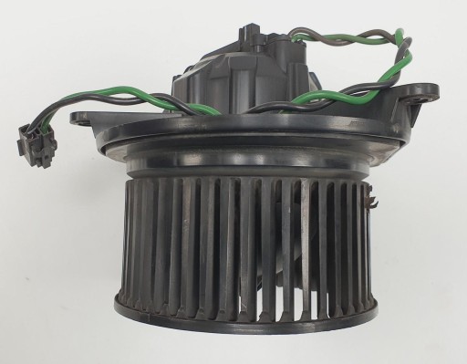 929447P - ВЕНТИЛЯТОР ОХОЛОДЖЕННЯ JEEP GRAND CHEROKEE III WH EU