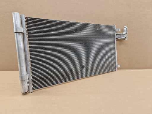 9779 J9C3-19710-AA - КОНДИЦИОНЕР DISCOVERY EVOQUE E-PACE