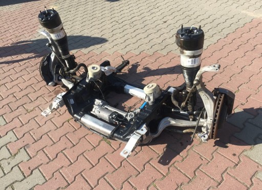 MERCEDES W222 4MATIC сторона подвески правая левая