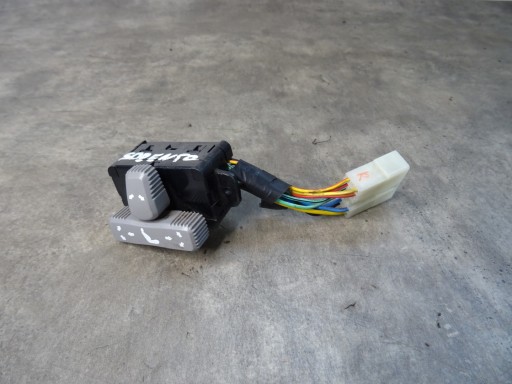 ПАНЕЛЬ СИДІННЯ ПРАВА ПЕРЕДНЯ ПАСАЖИРСЬКА KIA SORENTO І