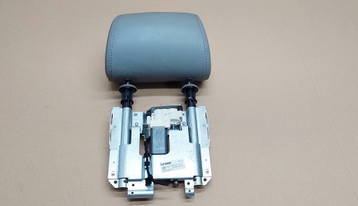 Подголовник передний правый Audi A8 D3