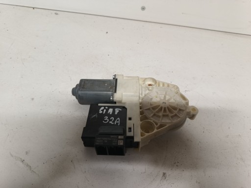 4b42 - Модуль электродвигателя левого переднего стекла seat ibiza iii 986031-104