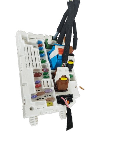 9846631580 - БЛОК ЗАПОБІЖНИКІВ BSM Peugeot 308 2023р