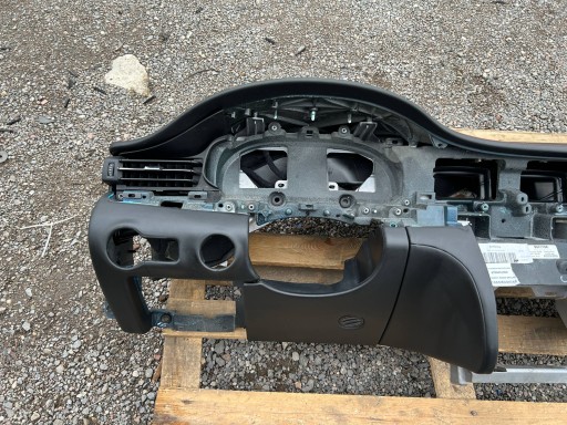 dashboard instrument panel console airbag airbag Maserati Quattroporte 2013