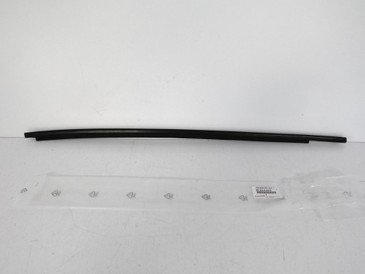 TOYOTA YARIS IV 4 CROSS 20- moulding dust windows door right front