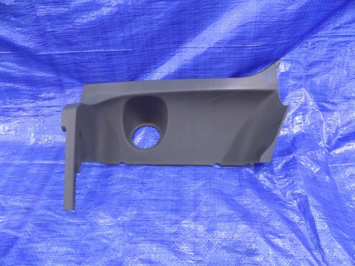 Couverture tablier moteur Couvercle STOPNICY Gauche SCANIA P380 11R E5