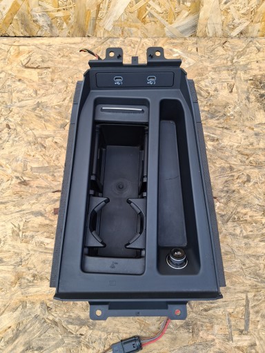 passenger compartment TUNEL bracket for KUBKI AUDI Q8 E-TRON 4KE862533D