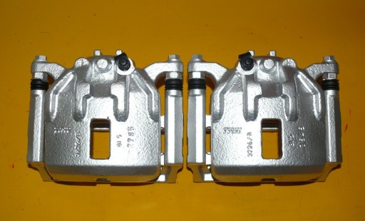 282/23 282x23 - ЗАЖИМЫ ЛЕВЫЙ ПРАВЫЙ ПЕРЕДНИЙ HONDA CIVIC VIII 282 06-