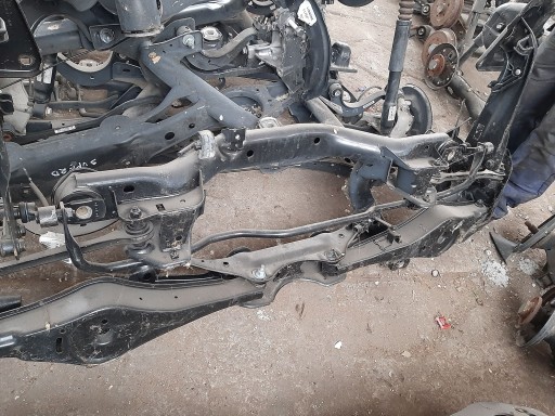 Балка задня 4х2 skoda superb 5n0505235q