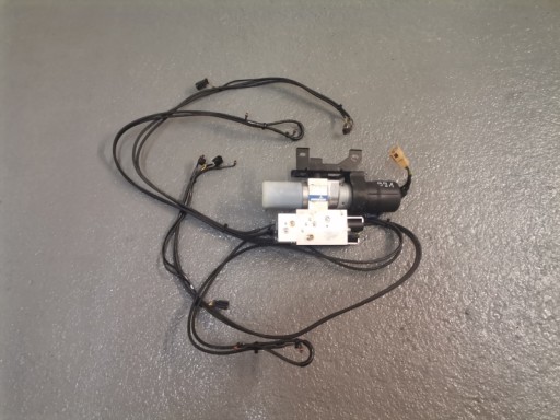 9915610600 - Porsche 991 911 насос даху 99156106002