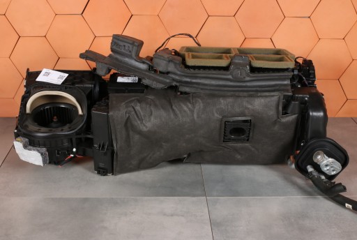 BMW F20 F21 F22 F23 F30 F31 F32 F33 F36 heater heating EUROPA 9325142