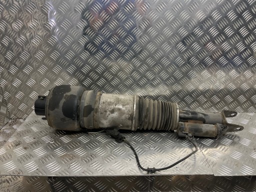 shock absorber front front MERCEDES-BENZ E-KLASA W211 C086119 AIRMATIC