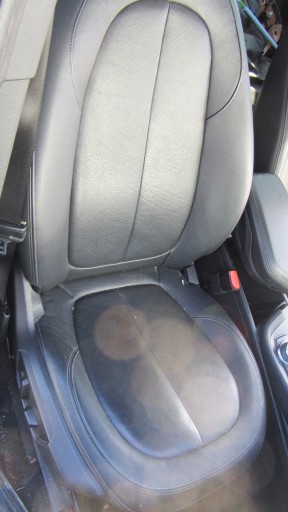 BMW X1 F48 schwarze innere verkleidung Sitze OPARCIE Leder Seiten