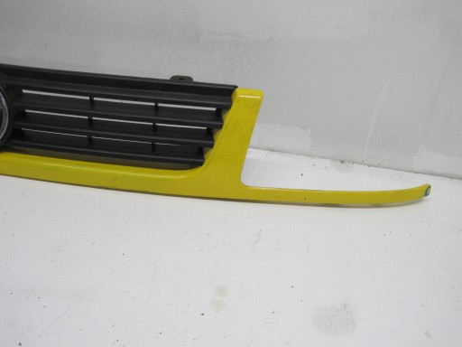 grille radiator grill front VOLKSWAGEN POLO 6K5854643A