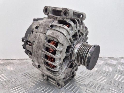Mercedes Sprinter W906 2.2 alternator A6461540802