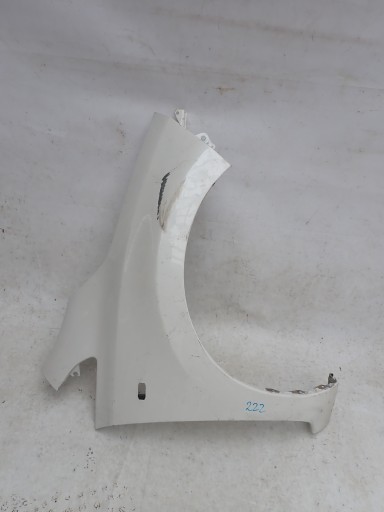 NISSAN LEAF and 10- fender right front front