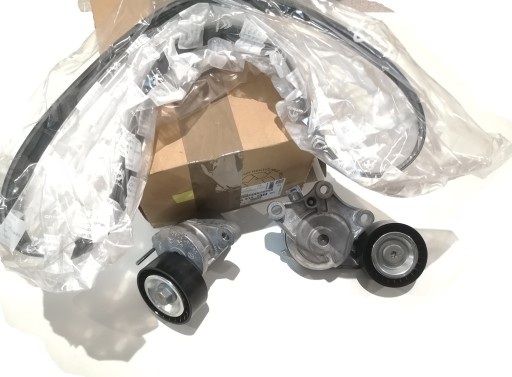 1631481780 - КОМПЛЕКТ КЛИНОВОГО РЕМНЯ OE CITROEN PEUGEOT 1.6 HDI