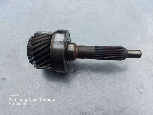 ВАЛ КОРОБКИ ПЕРЕДАЧ TRANSIT MK8 RWD ГЛАВНЫЙ