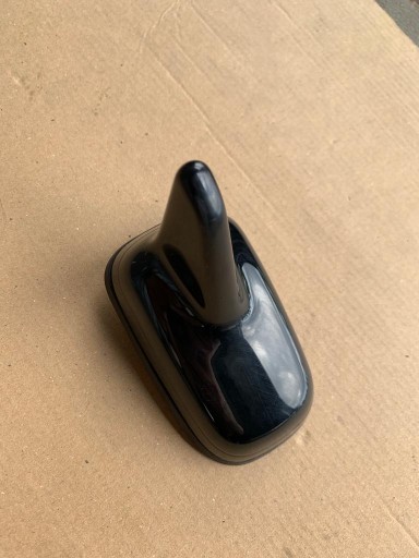 GPS АНТЕННА VW AUDI SKODA SEAT