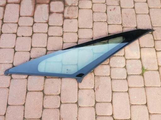window side left trojkat Opel Zafira C 2016r